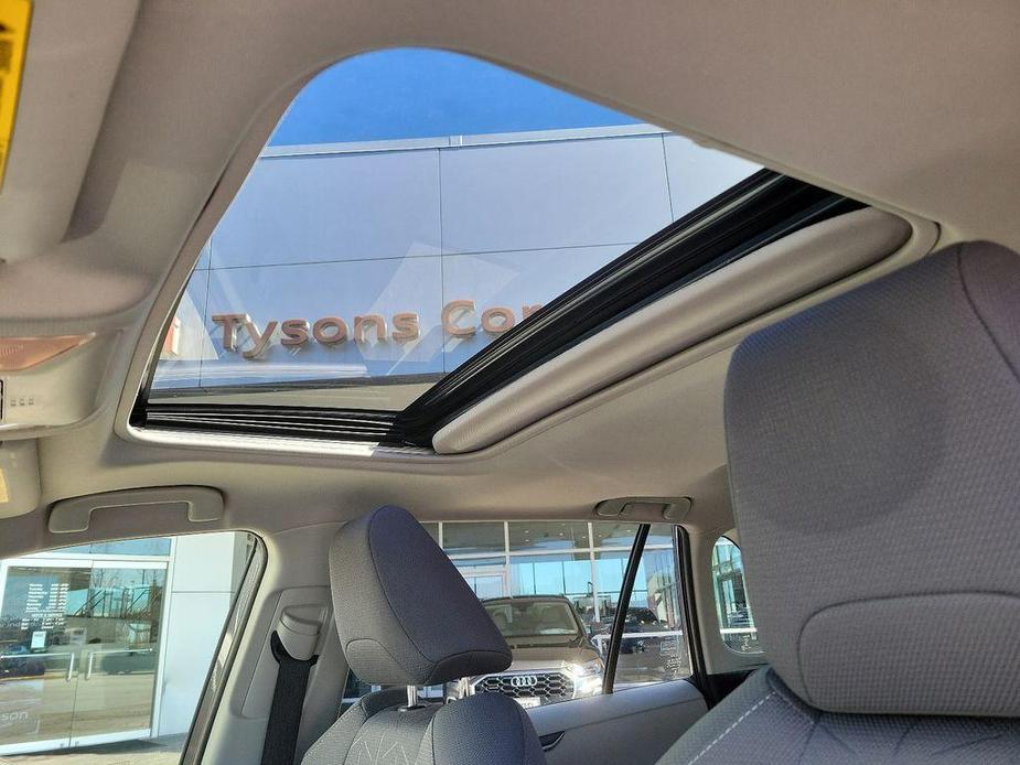 used 2019 Toyota RAV4 Hybrid car, priced at $23,993