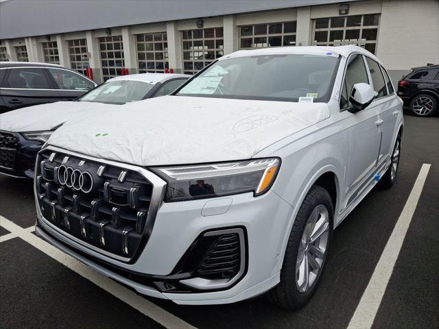 new 2025 Audi Q7 car, priced at $75,505