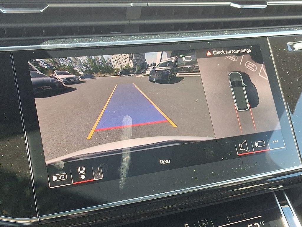 new 2026 Audi Q7 car, priced at $68,295