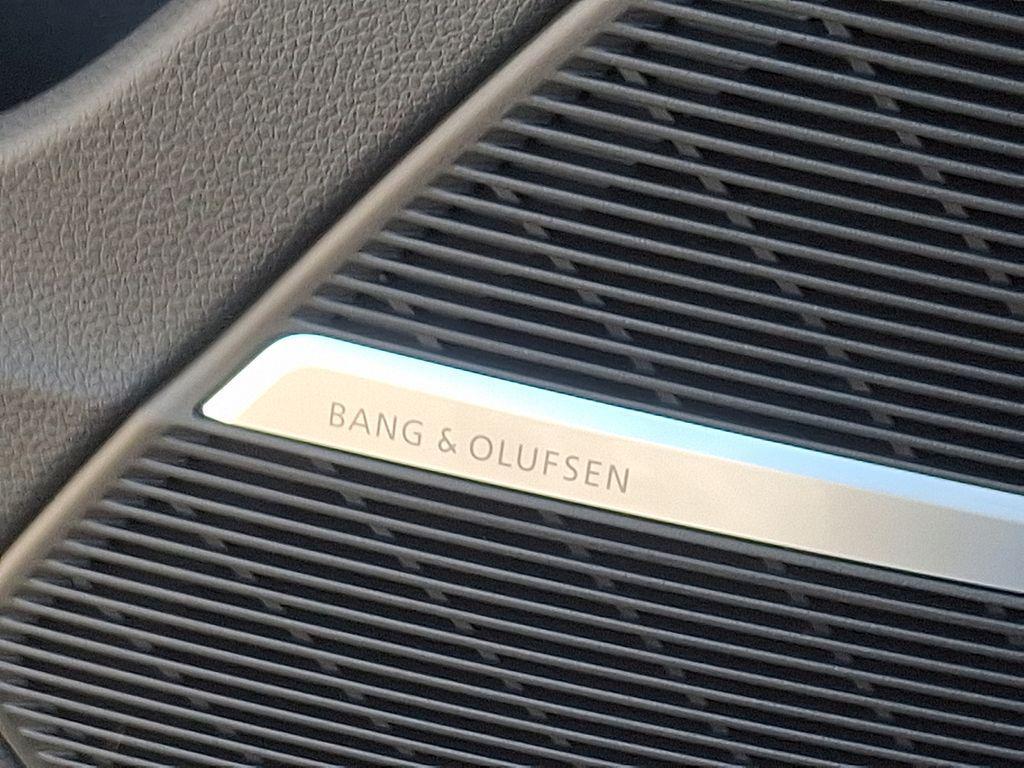 new 2026 Audi Q7 car, priced at $68,295