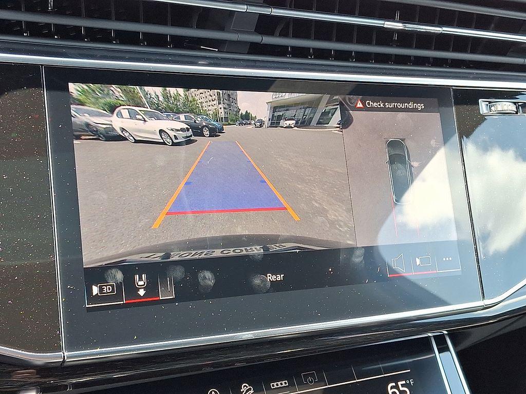 new 2025 Audi Q7 car, priced at $77,580