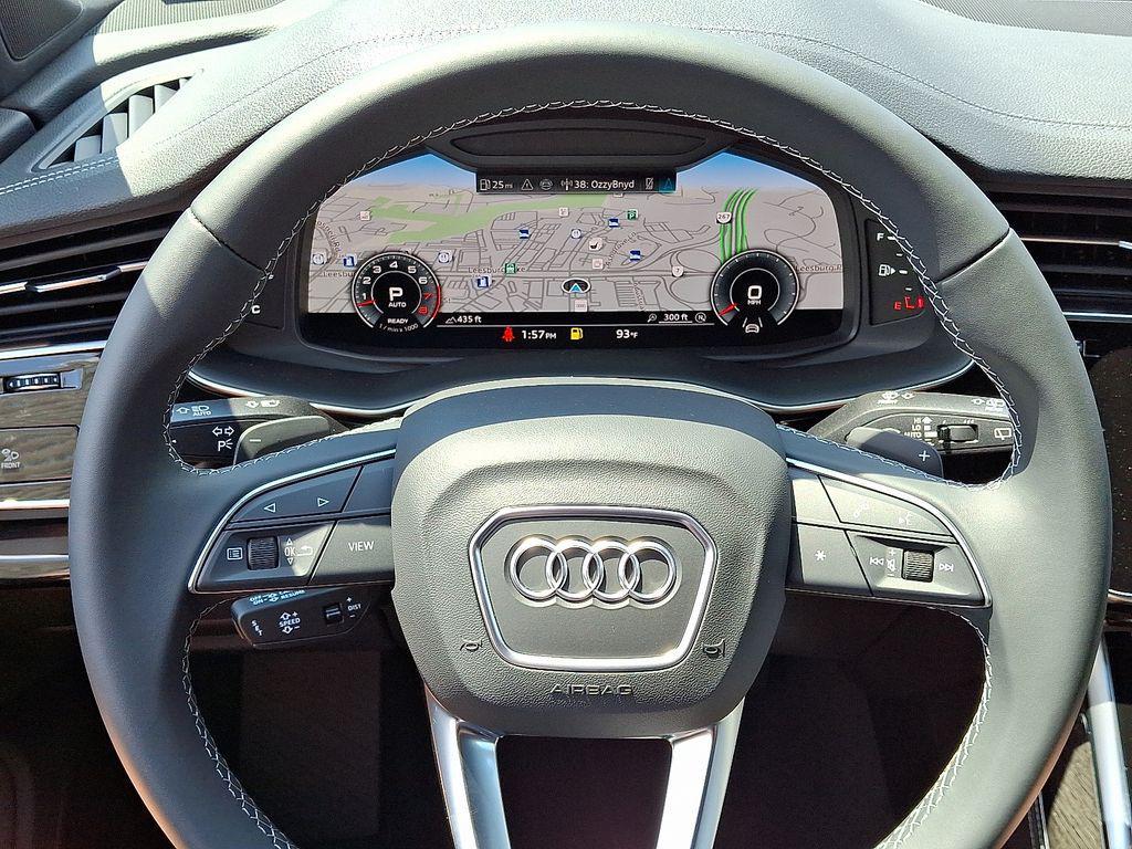 new 2025 Audi Q7 car, priced at $77,580