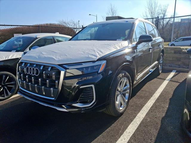 new 2025 Audi Q7 car, priced at $75,650