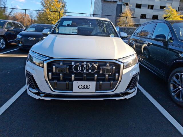 new 2025 Audi Q7 car, priced at $70,900