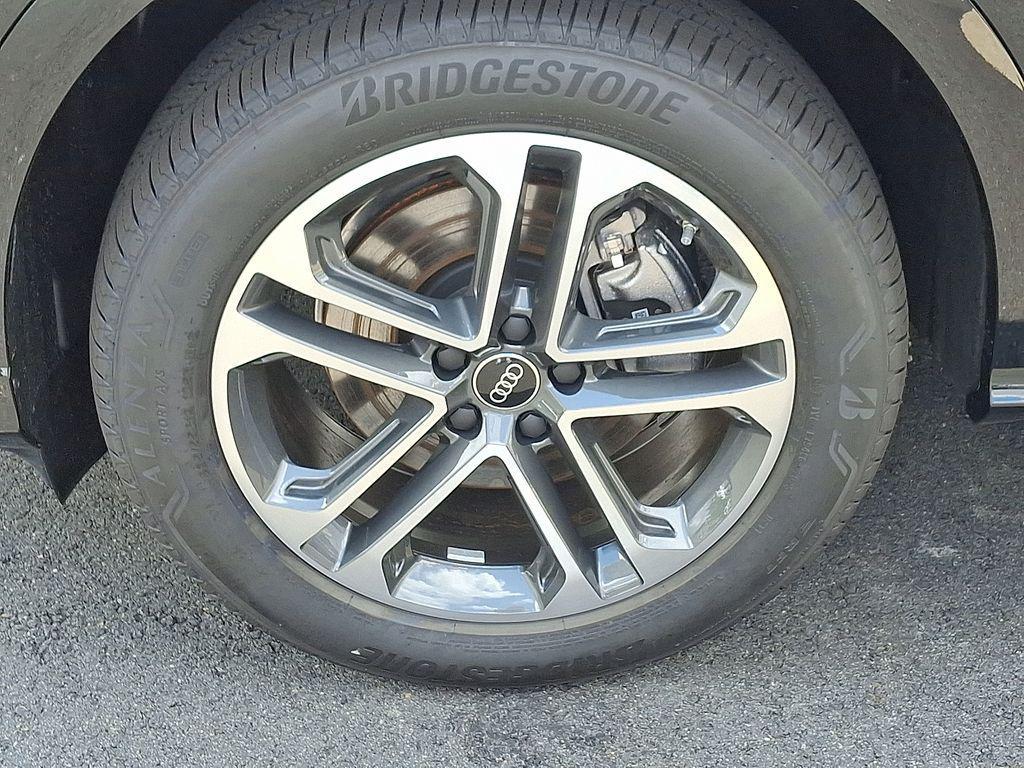 new 2025 Audi Q5 car, priced at $57,775