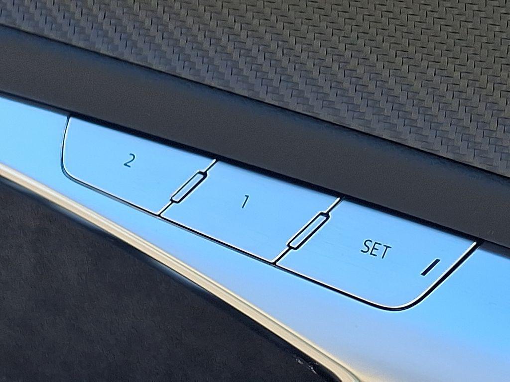 new 2026 Audi RS 6 Avant car, priced at $145,615