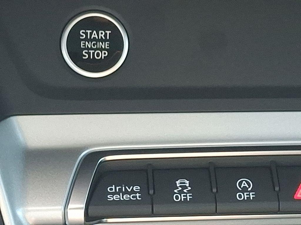 new 2025 Audi Q3 car, priced at $43,465