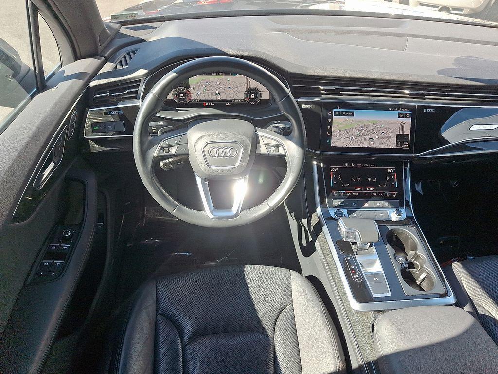 used 2021 Audi Q7 car, priced at $27,720