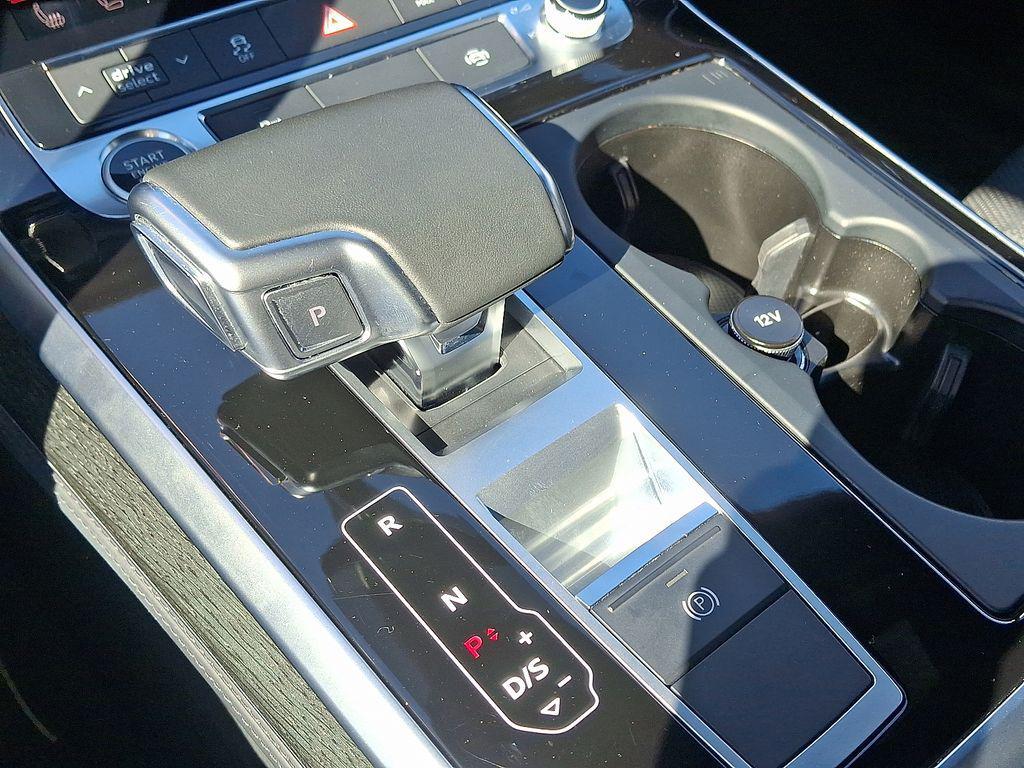 used 2021 Audi Q7 car, priced at $27,720
