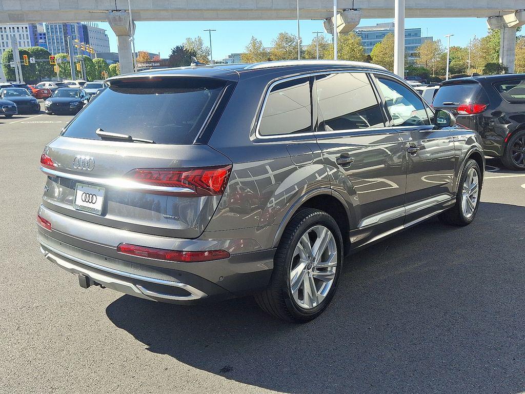 used 2021 Audi Q7 car, priced at $27,720