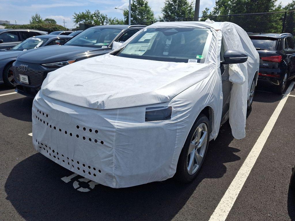 new 2025 Audi Q5 car, priced at $61,300