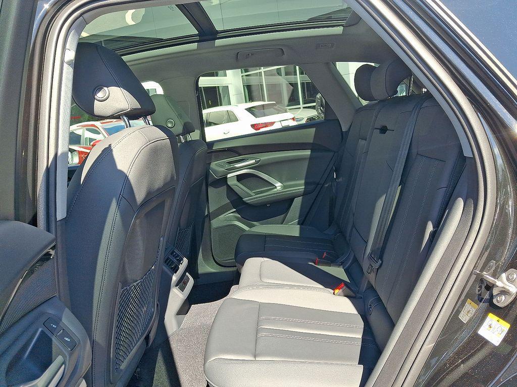 new 2025 Audi Q5 car, priced at $58,190