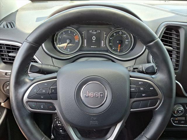 used 2019 Jeep Cherokee car, priced at $12,992