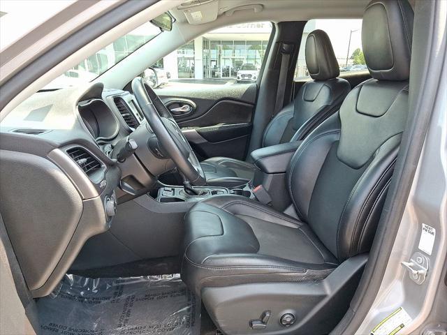 used 2019 Jeep Cherokee car, priced at $12,992