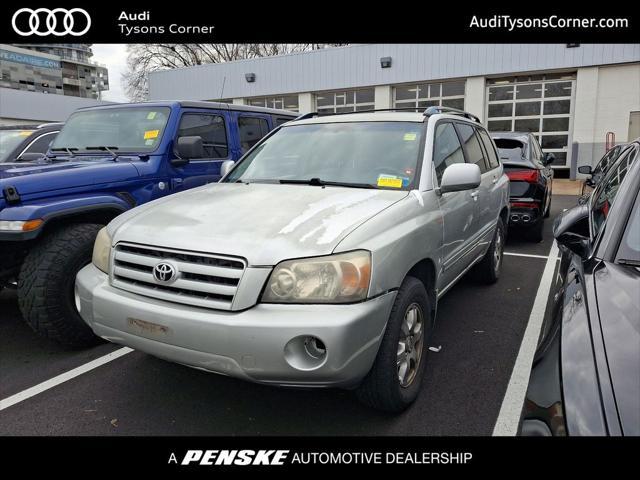 used 2005 Toyota Highlander car, priced at $6,420