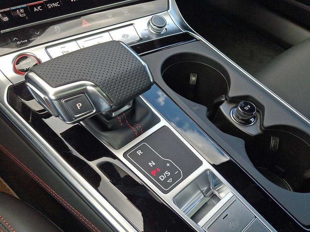 new 2026 Audi RS 7 car, priced at $154,395