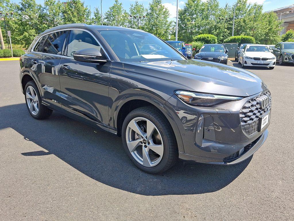 new 2025 Audi Q5 car, priced at $61,300