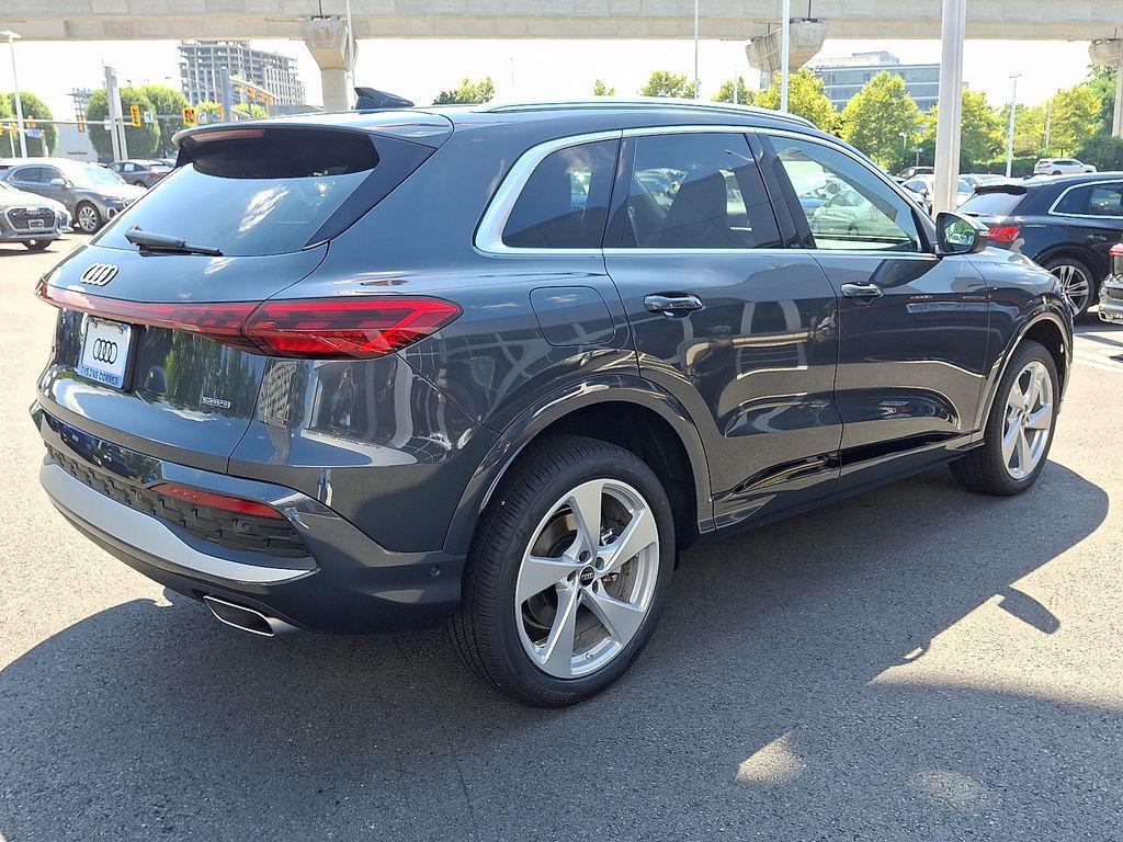 new 2025 Audi Q5 car, priced at $61,300