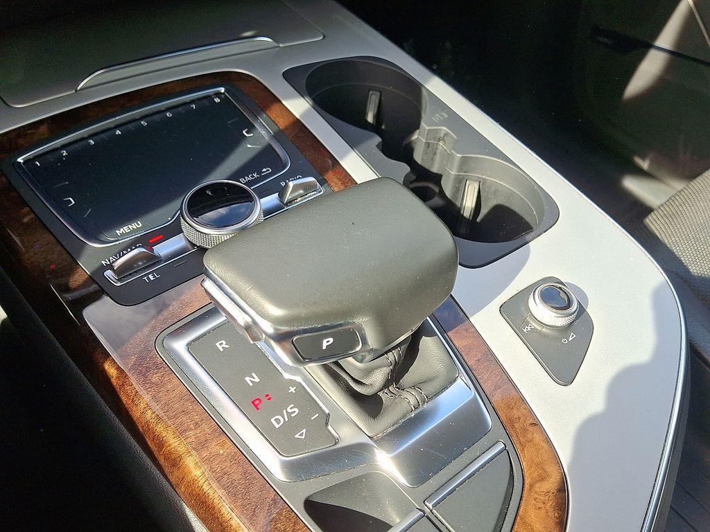 used 2018 Audi Q7 car, priced at $21,820
