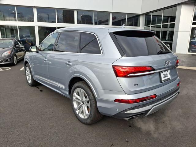 new 2025 Audi Q7 car, priced at $71,050