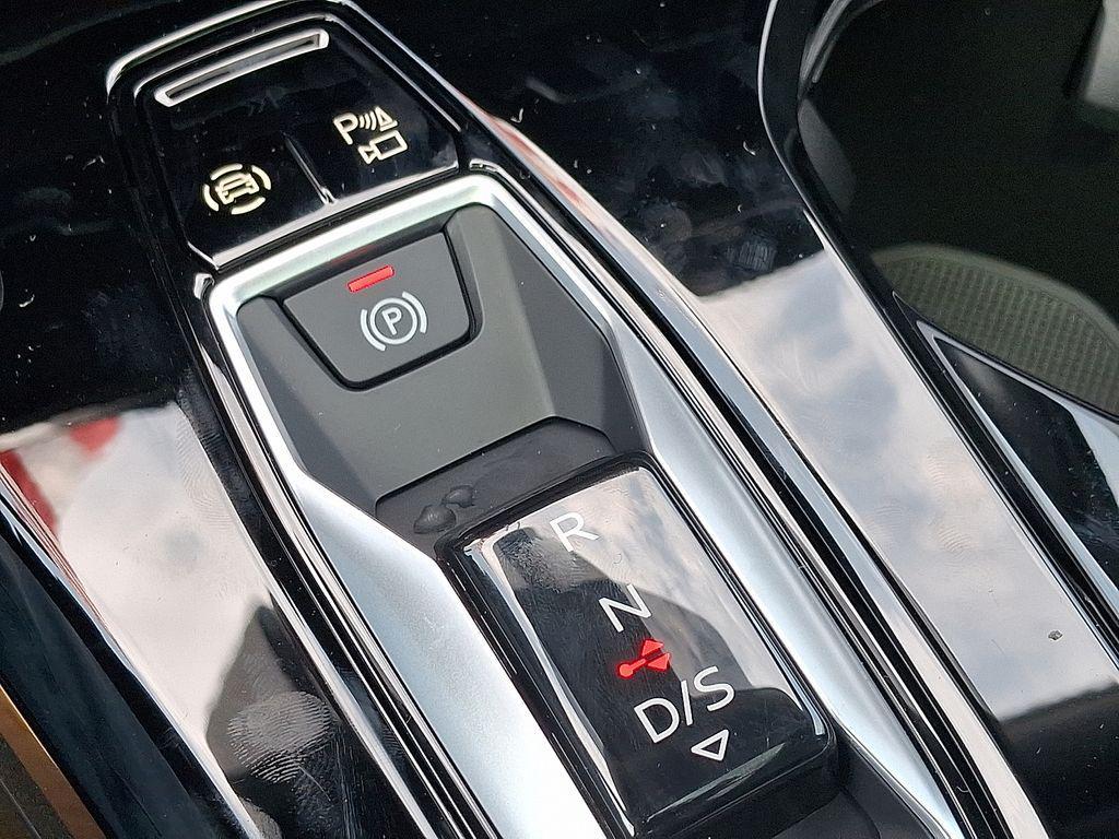 new 2025 Audi Q5 car, priced at $61,300