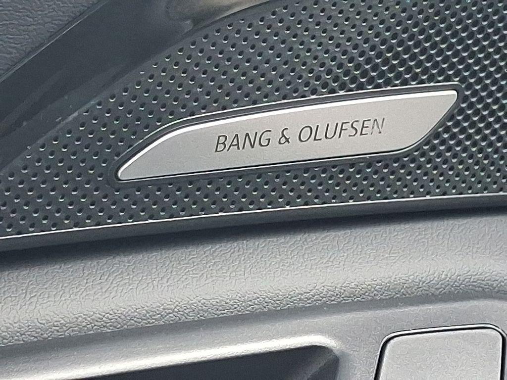 new 2025 Audi Q5 car, priced at $61,300