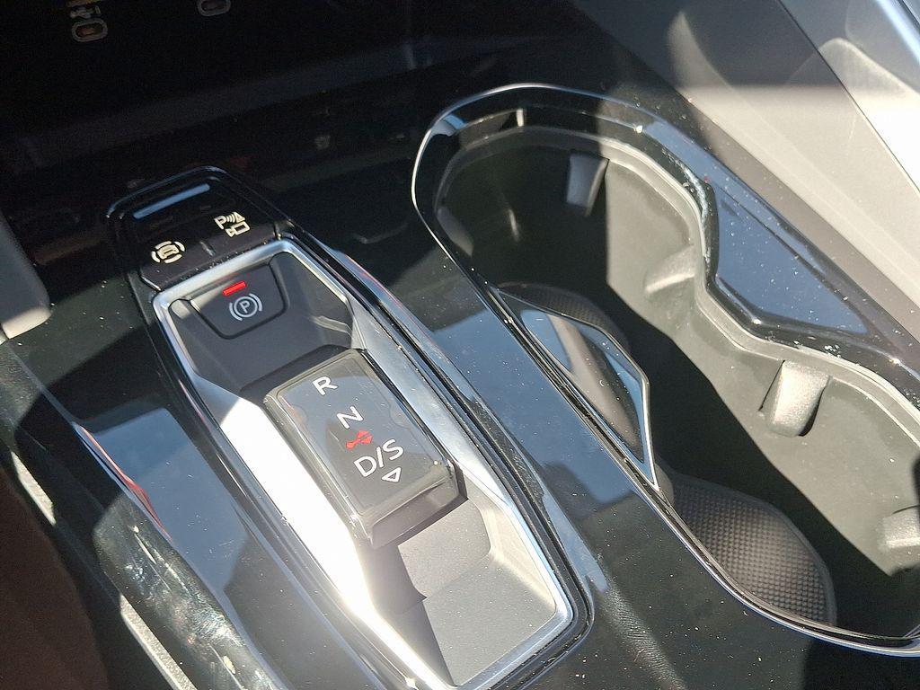 new 2025 Audi Q5 car, priced at $56,860