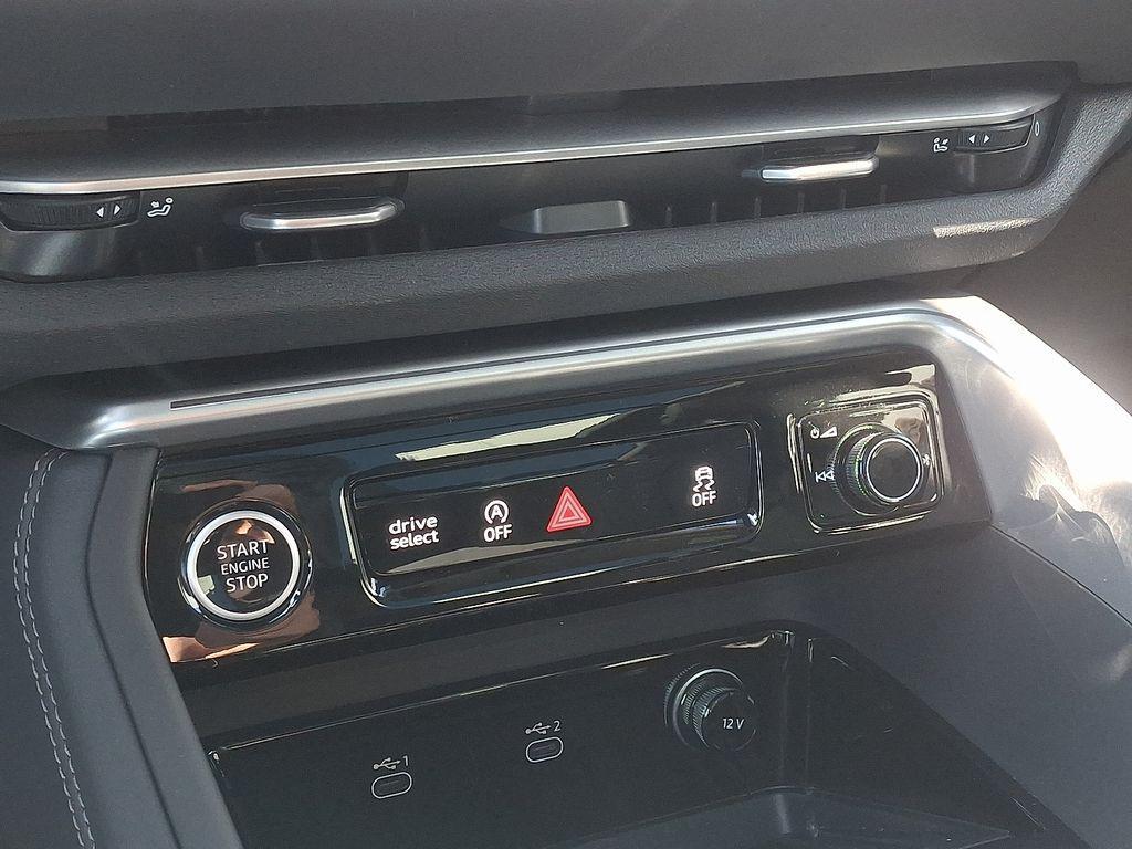 new 2025 Audi Q5 car, priced at $56,860