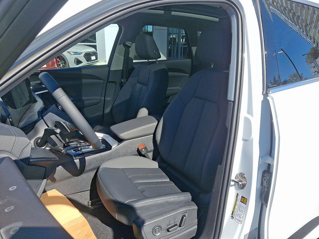 new 2025 Audi Q5 car, priced at $56,860