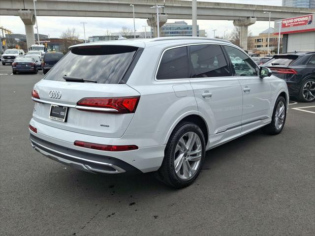 used 2022 Audi Q7 car, priced at $45,420