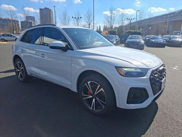 new 2025 Audi Q5 car, priced at $60,330