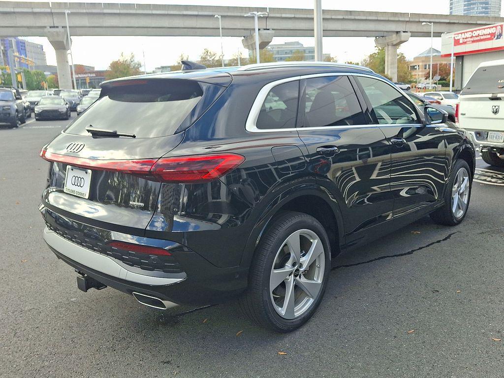 new 2025 Audi Q5 car, priced at $61,950