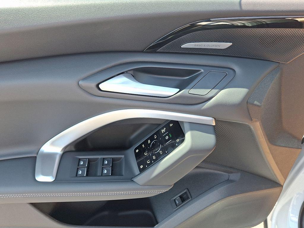 new 2025 Audi Q5 car, priced at $61,950