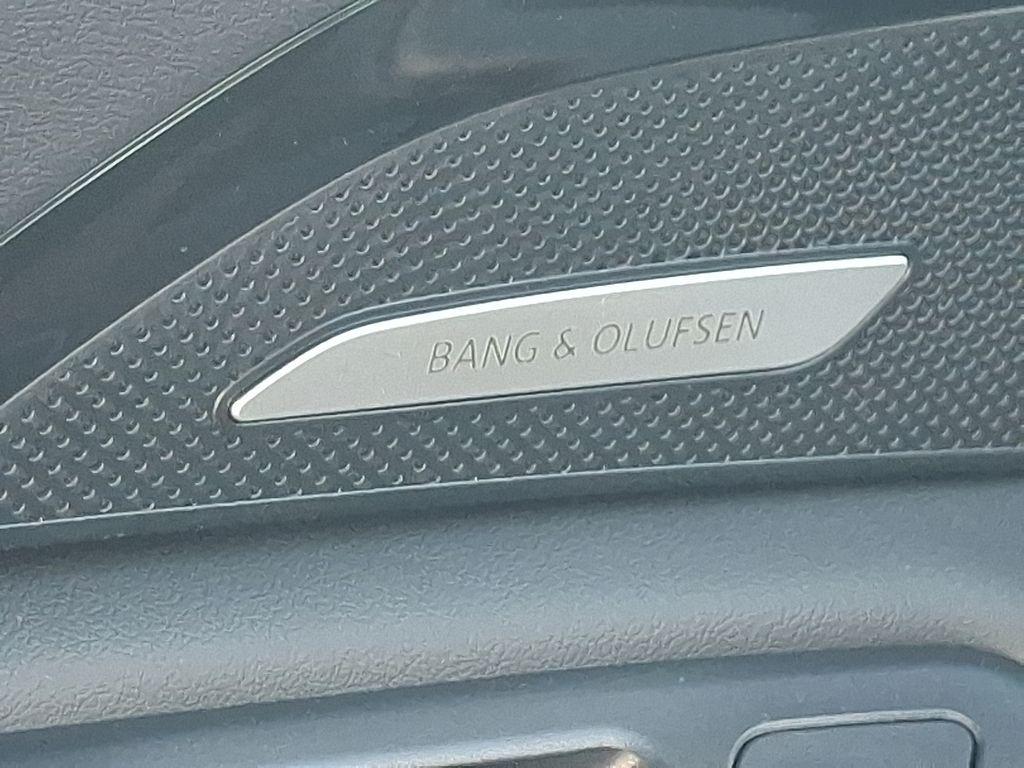 new 2025 Audi Q5 car, priced at $61,950