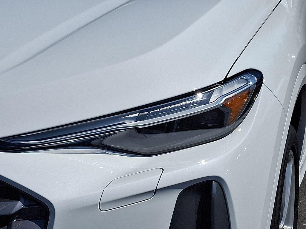 new 2025 Audi Q5 car, priced at $61,950