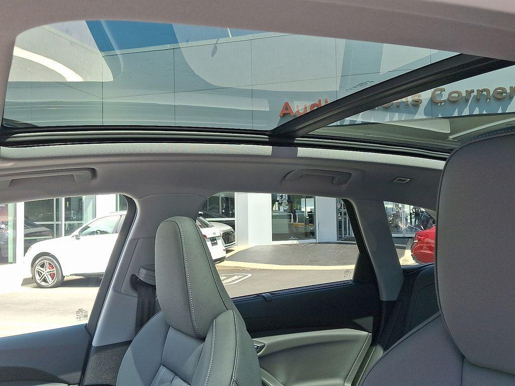 new 2025 Audi Q5 car, priced at $61,950