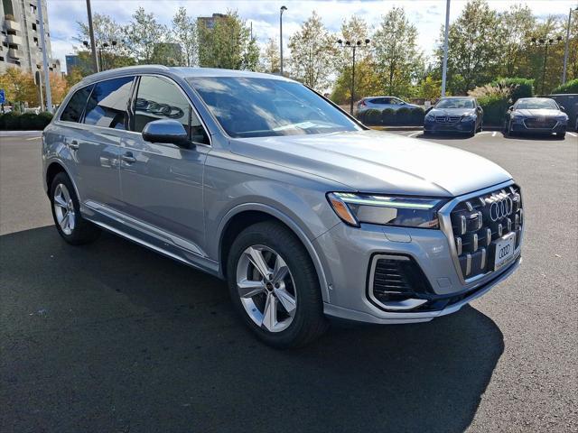 new 2025 Audi Q7 car, priced at $69,900