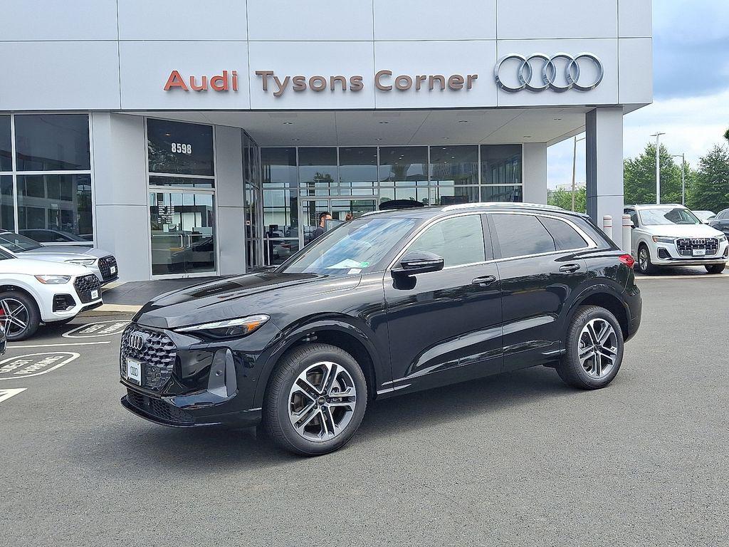 new 2025 Audi Q5 car, priced at $57,660