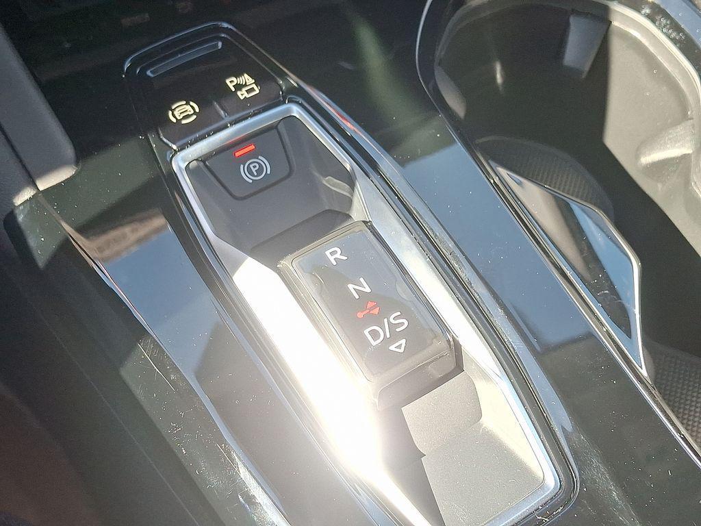 new 2025 Audi Q5 car, priced at $57,660