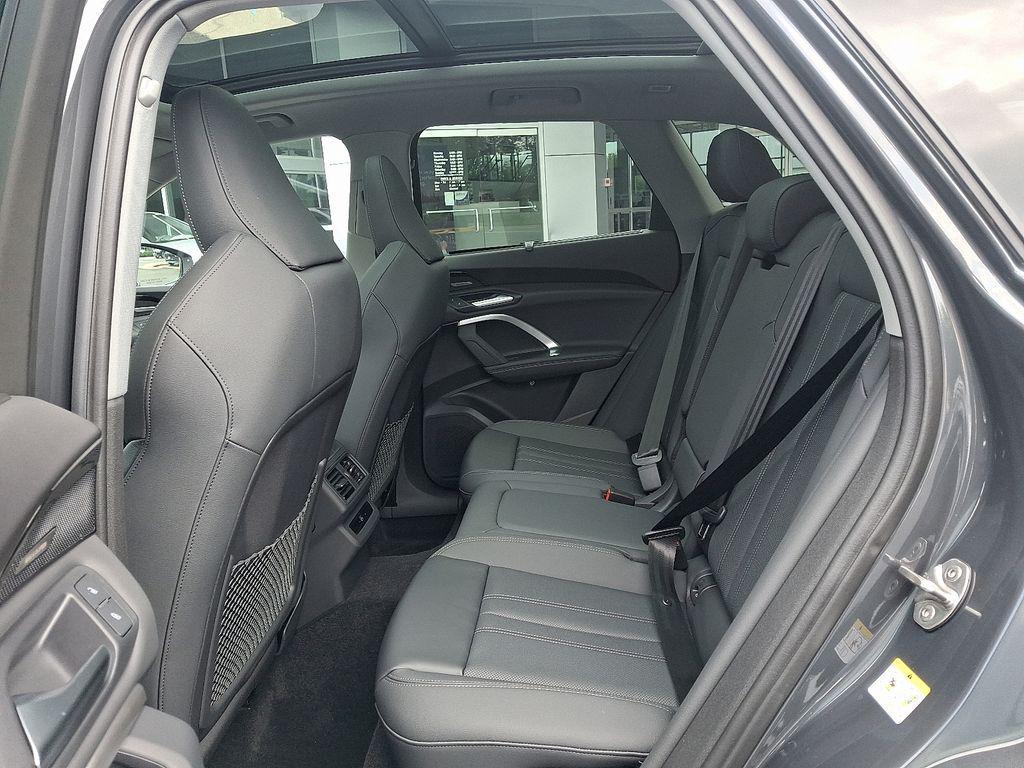 new 2025 Audi Q5 car, priced at $61,950