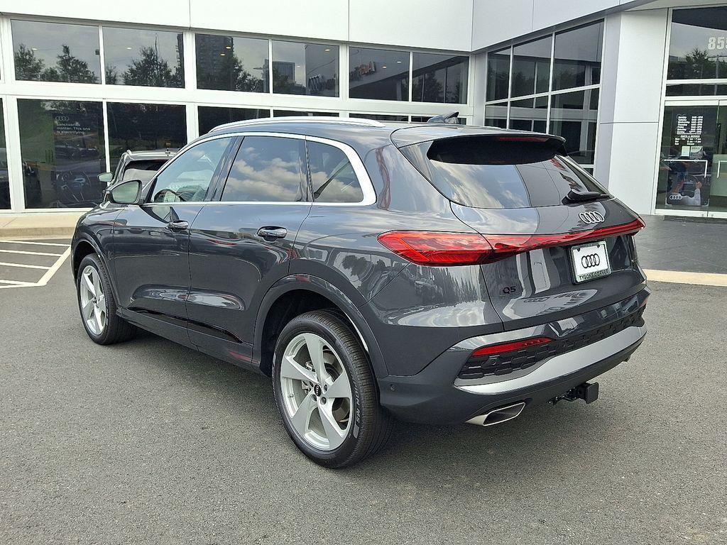 new 2025 Audi Q5 car, priced at $61,950