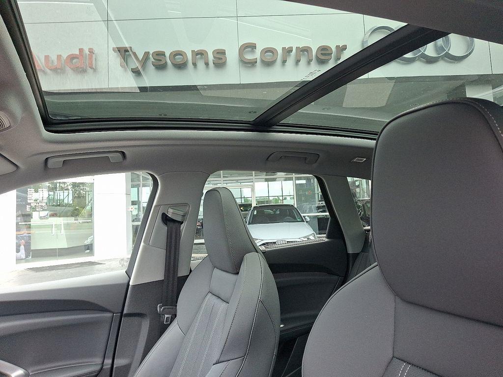 new 2025 Audi Q5 car, priced at $61,950