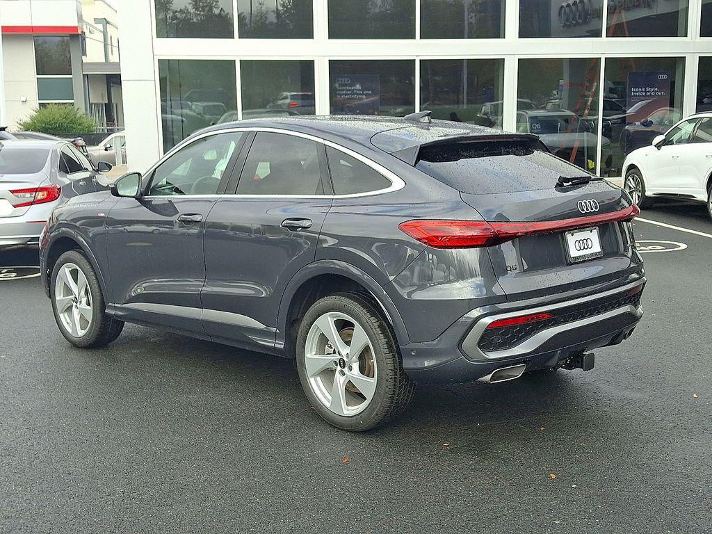 new 2025 Audi Q5 car, priced at $64,050