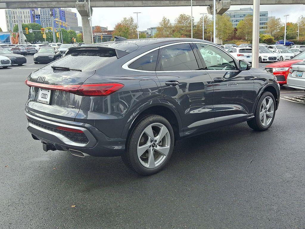 new 2025 Audi Q5 car, priced at $64,050