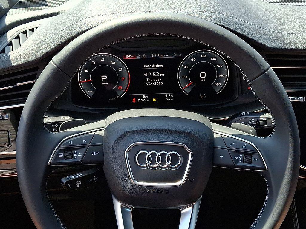 new 2025 Audi Q7 car, priced at $76,350