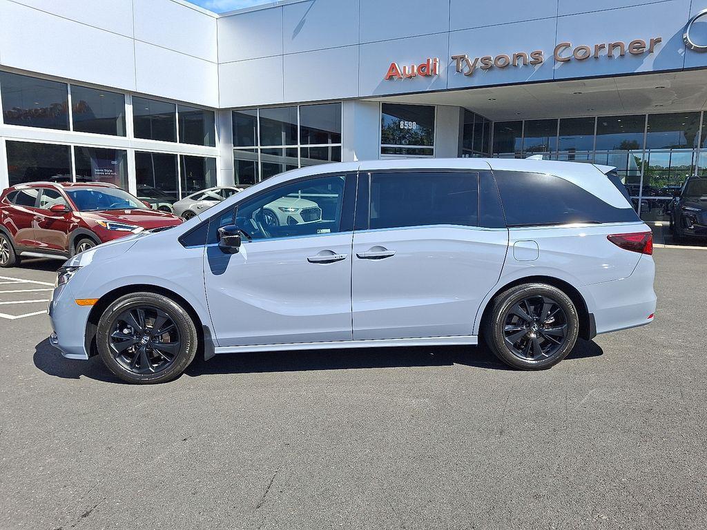 used 2023 Honda Odyssey car, priced at $33,930