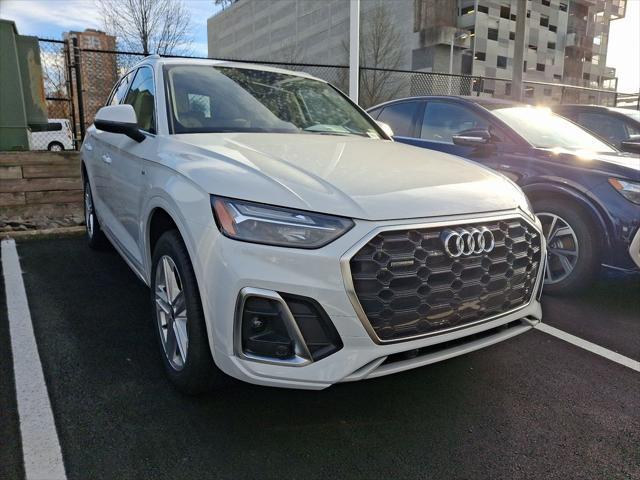 new 2025 Audi Q5 car, priced at $66,985