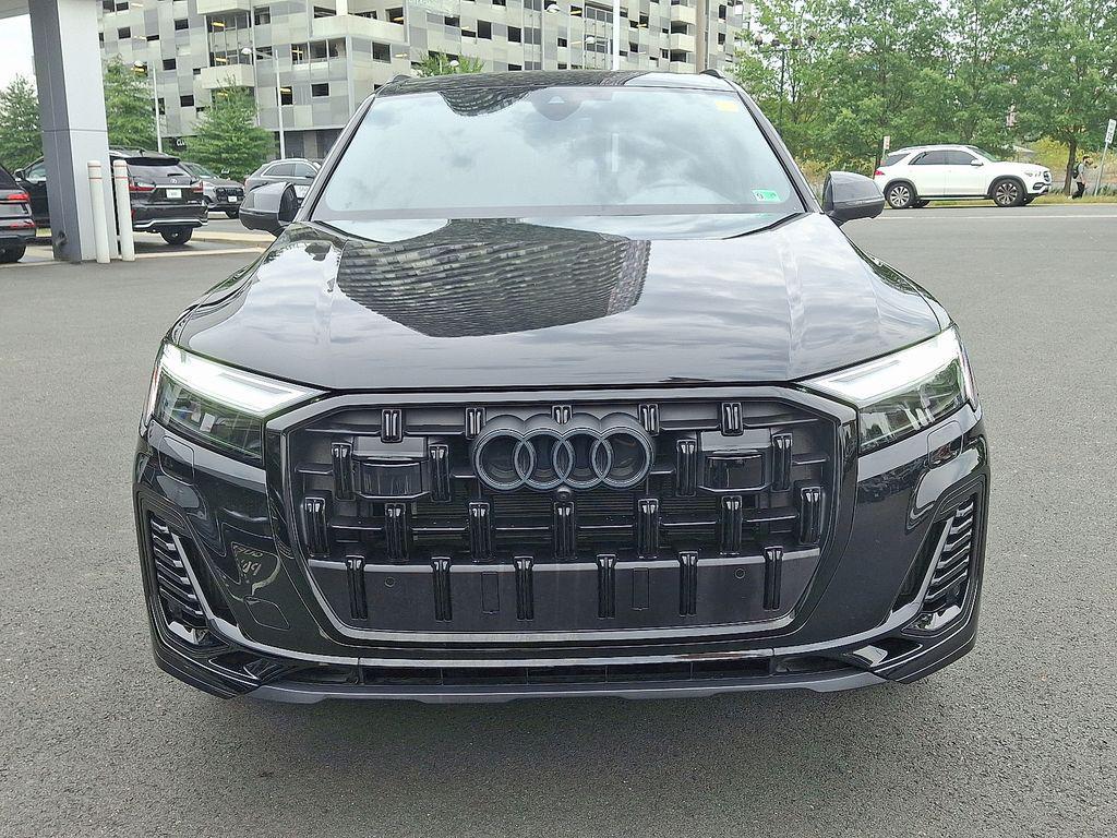 used 2025 Audi Q7 car, priced at $64,397