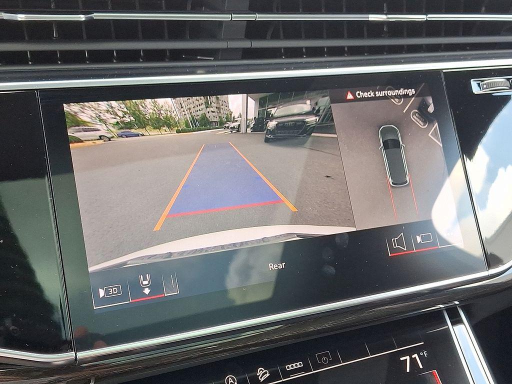 new 2025 Audi Q7 car, priced at $77,580