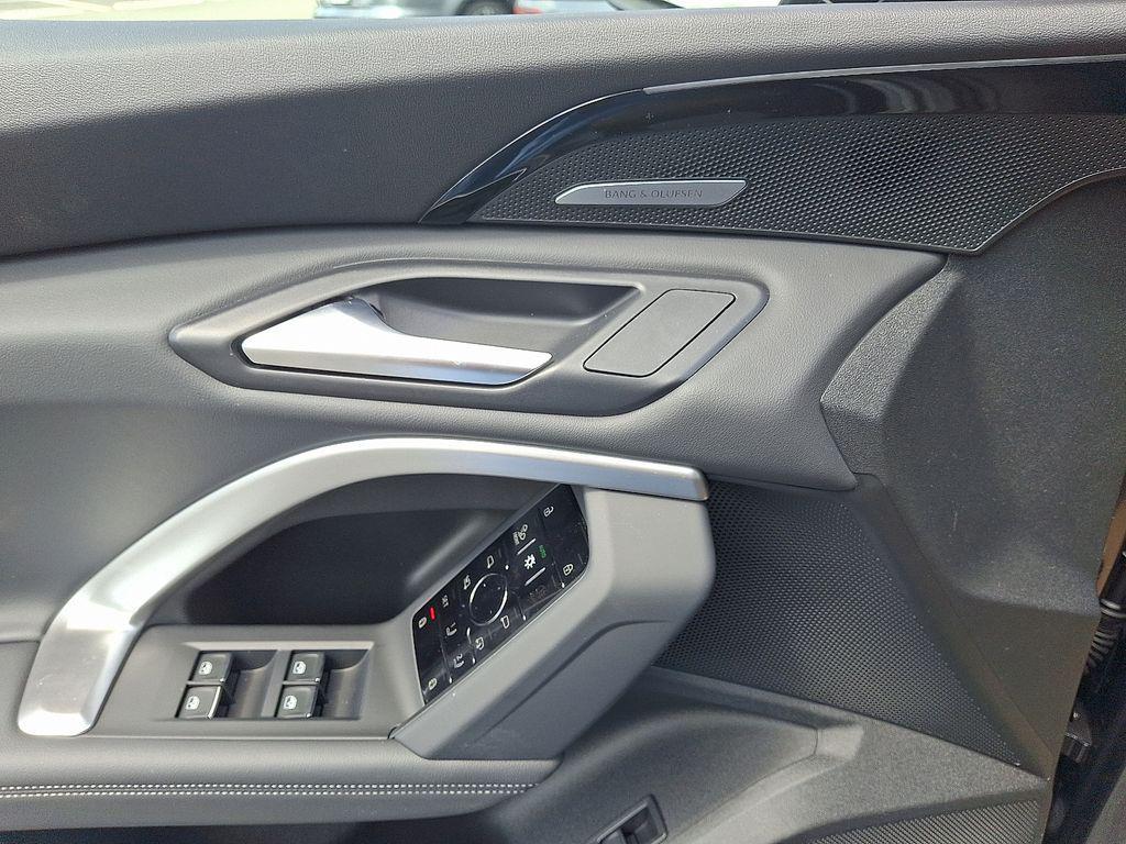 new 2025 Audi Q5 Sportback car, priced at $66,675